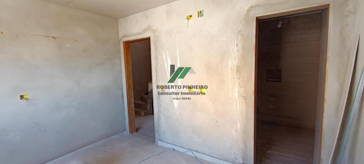 Sobrado à venda com 2 quartos, 100m² - Foto 4