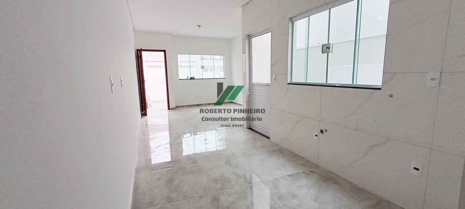 Casa à venda com 3 quartos, 85m² - Foto 1