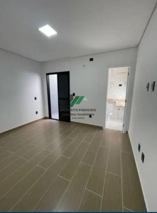 Casa à venda com 3 quartos, 100m² - Foto 4