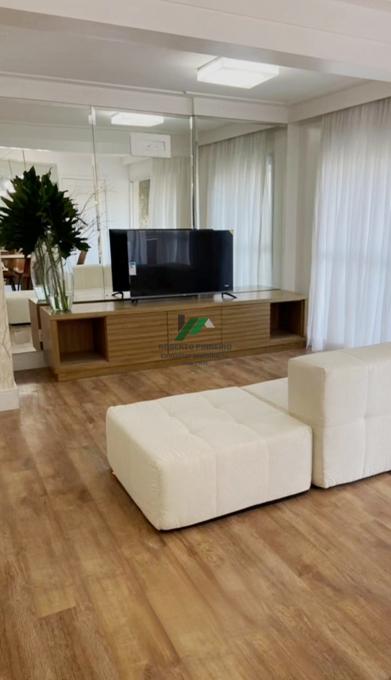 Apartamento, 3 quartos, 106 m² - Foto 2