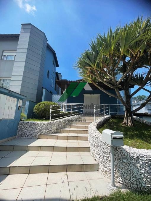 Casa de Condomínio à venda com 5 quartos, 542m² - Foto 2